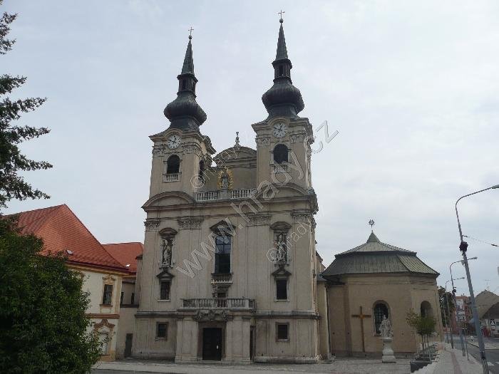 klášter premonstrátů s kostelem sv. Kunhuty a kostelem Nanebevzetí Panny Marie