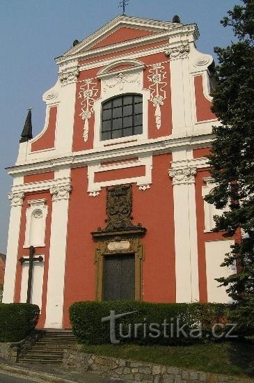 Klášterec nad Ohří: Kirche der Hl. Dreifaltigkeit