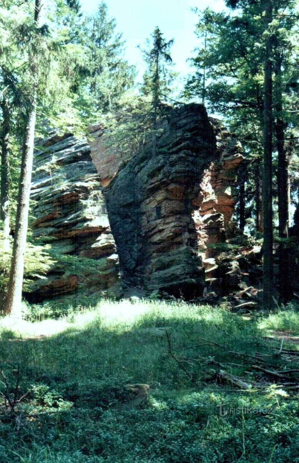 Gaiola, castelo de pedra