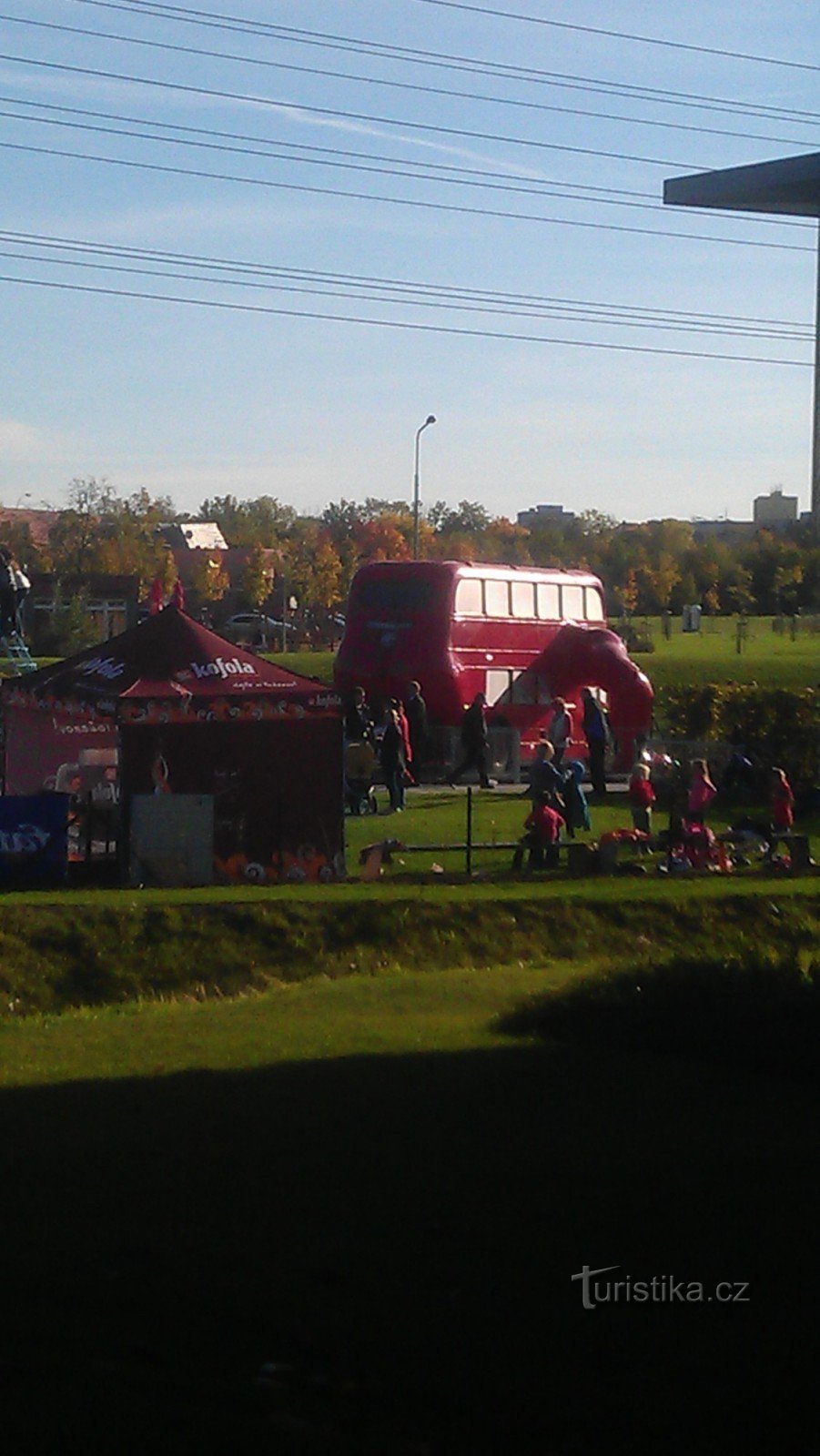 Klickbus und Spielplatz, Agrofert