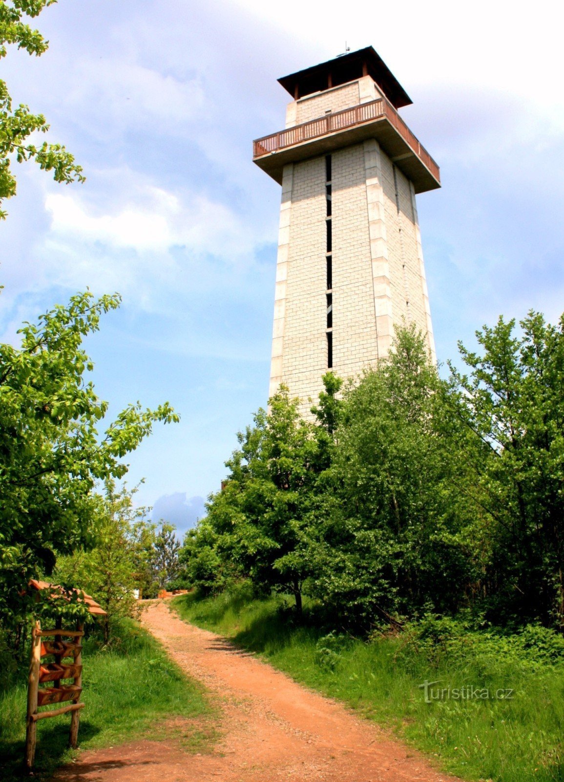 Klucanina - rozhledna