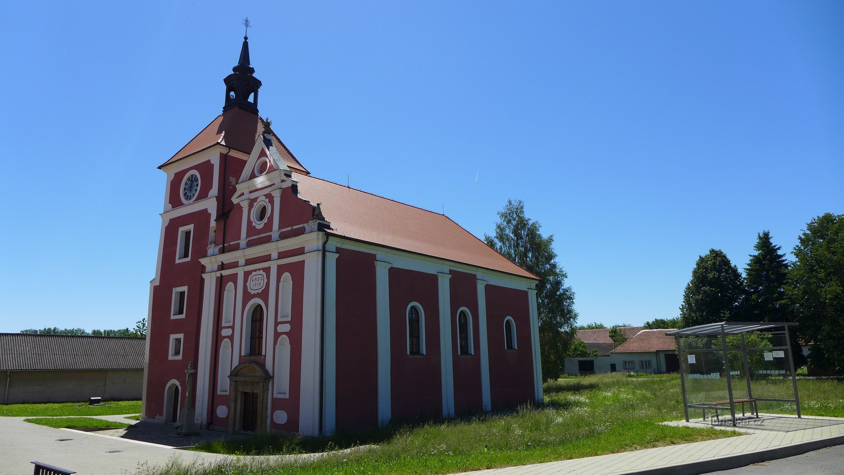 Knínice - Cerkev vnebohoda sv. Kriza