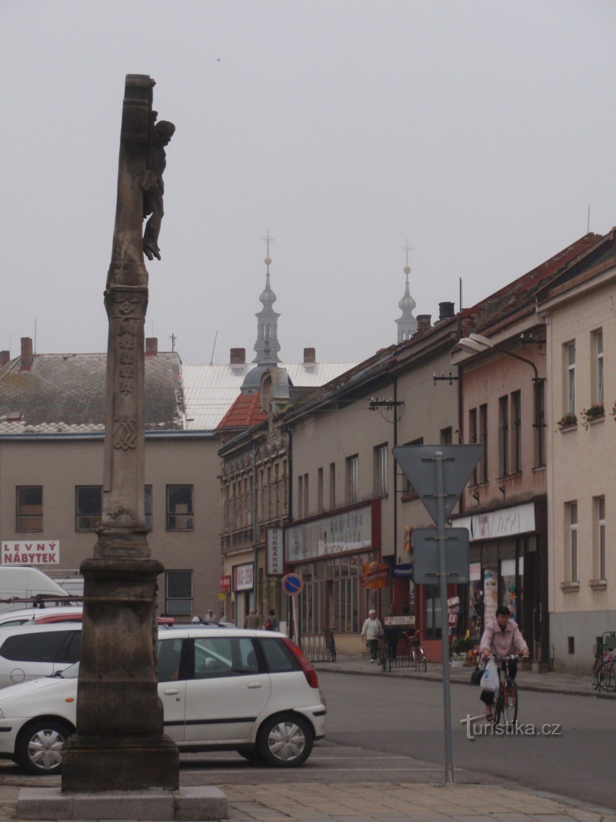 Kojetín in Kroměříž lahko obvladate tudi peš