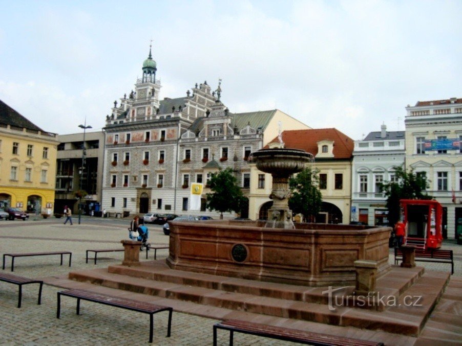 Kölner Brunnen von 1870-Foto: Ulrych Mir.