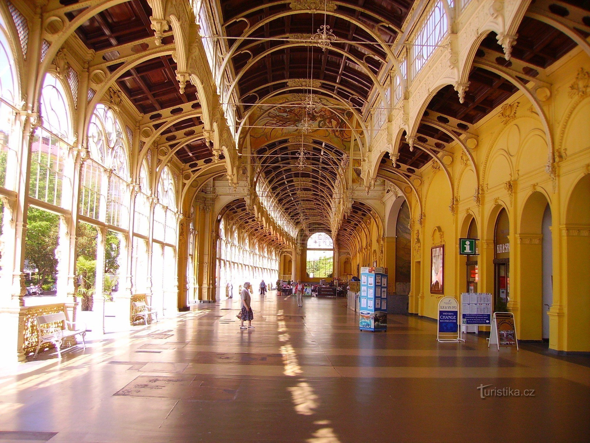 colonnade of the Cross Spring1