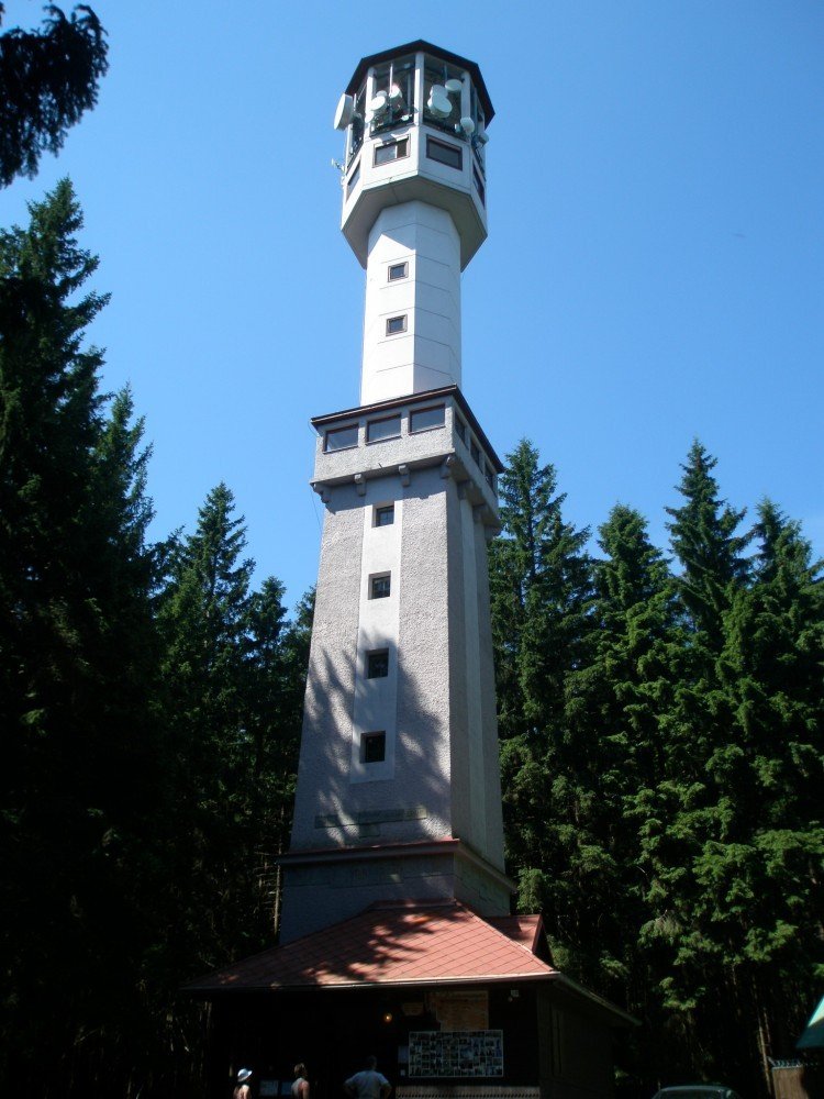 De uitkijktoren van Kolostermann Javorník