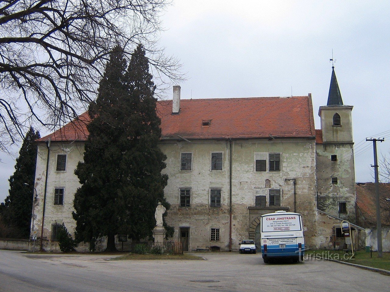 Komarice - château