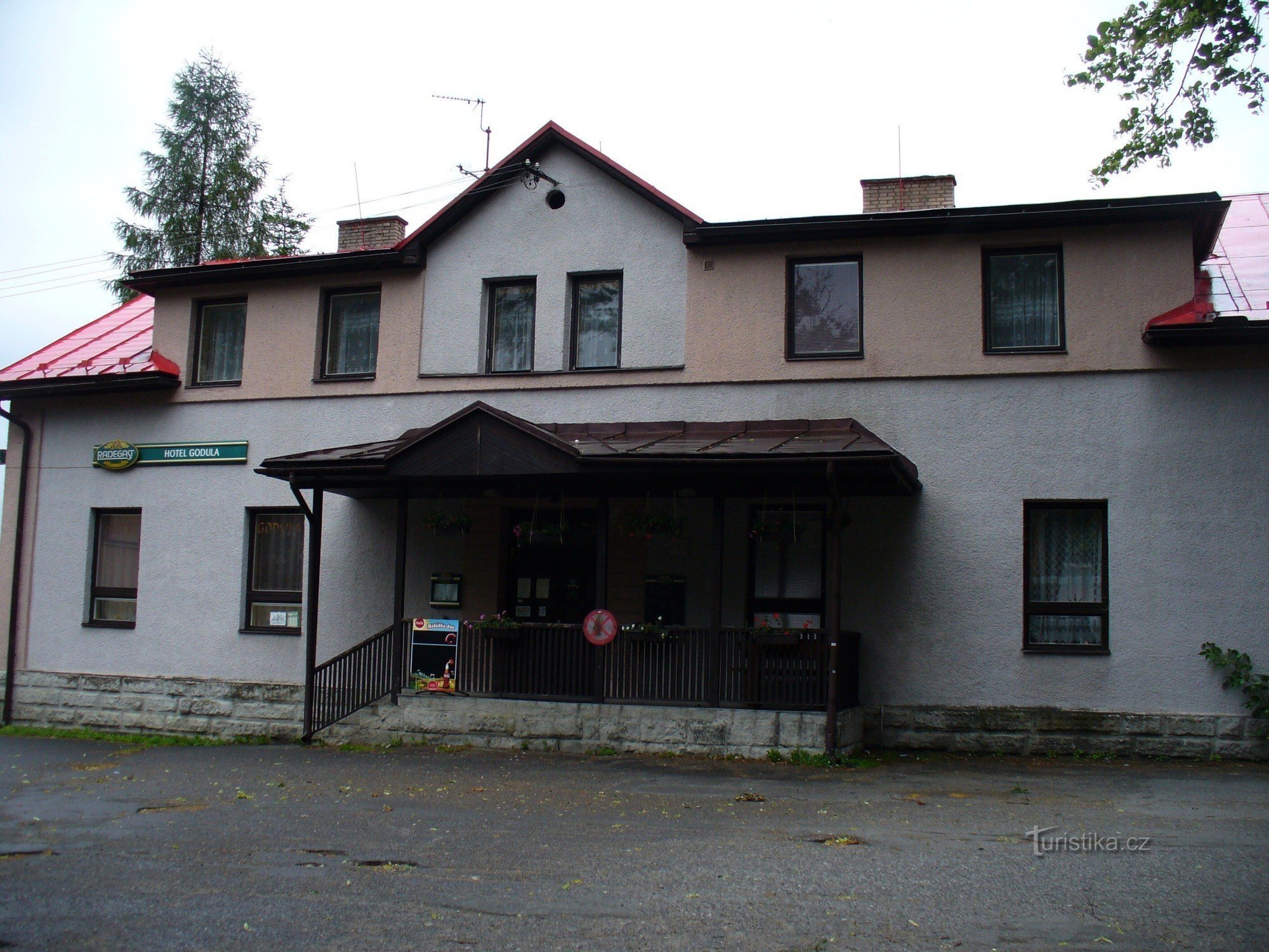 Komorní Lhotka - Hotel Godula