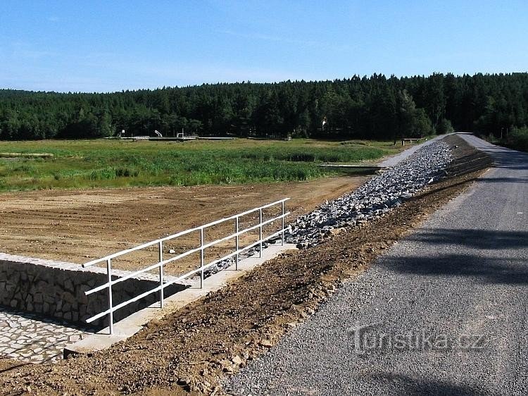 Koníkovské vrchy: Zuberský dam...