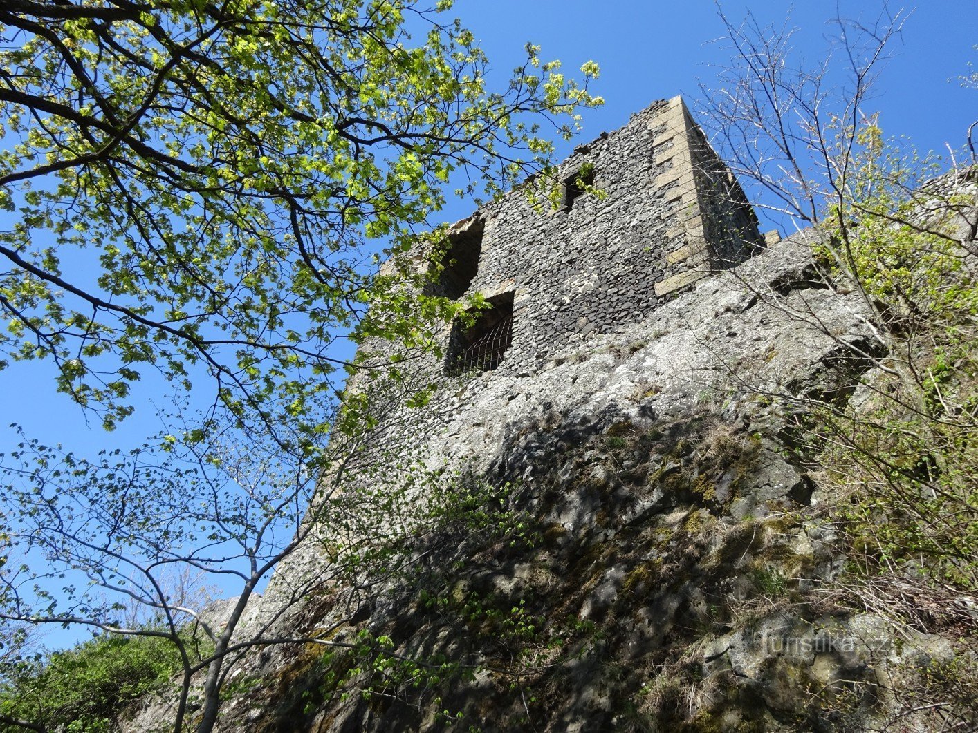 Kopeček Rálsko, nejvyšší vrch České tabule i bývalého vojenského prostoru