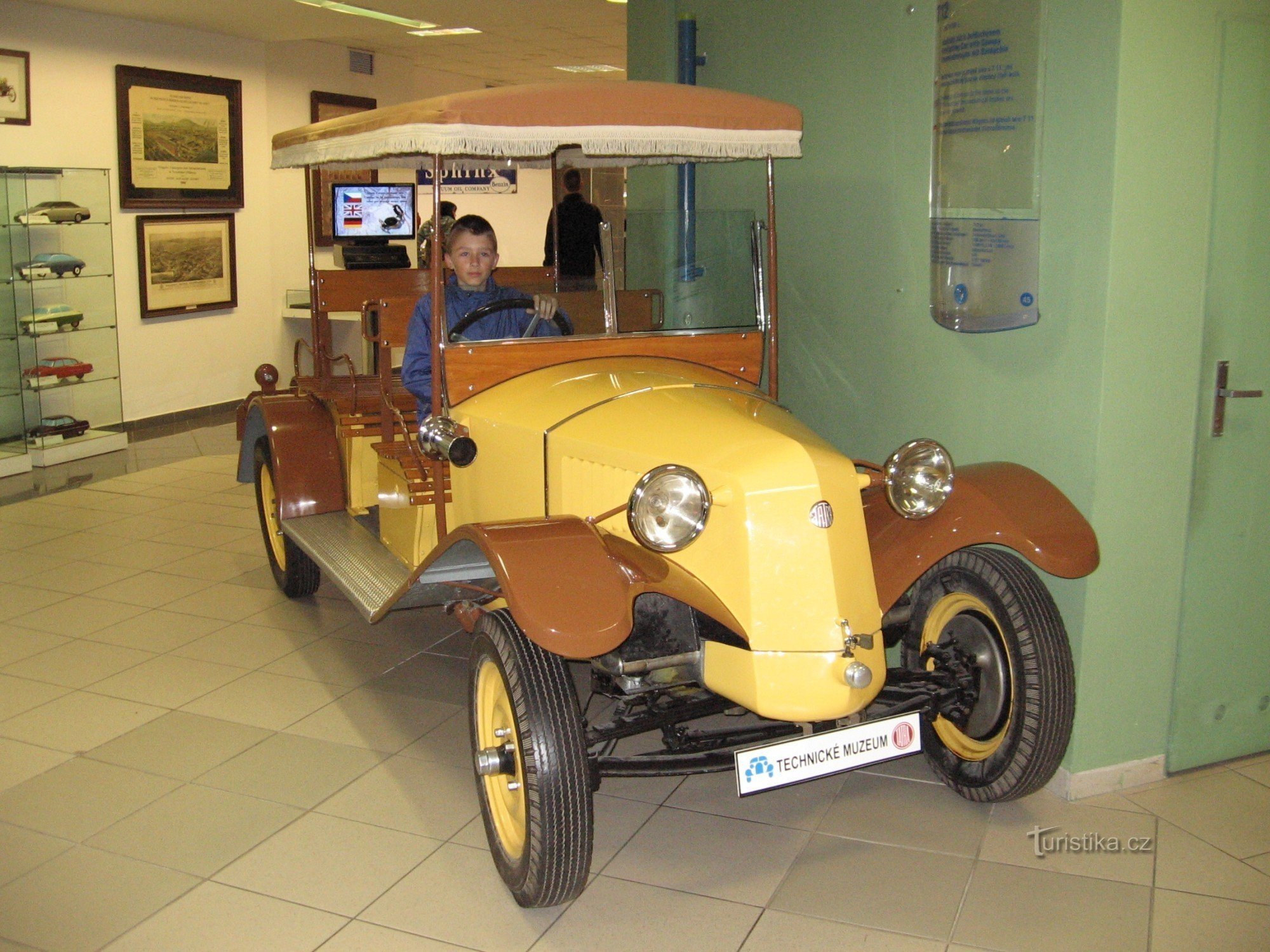 Kopřivnice - Musée technique des Tatras - Mai 2012