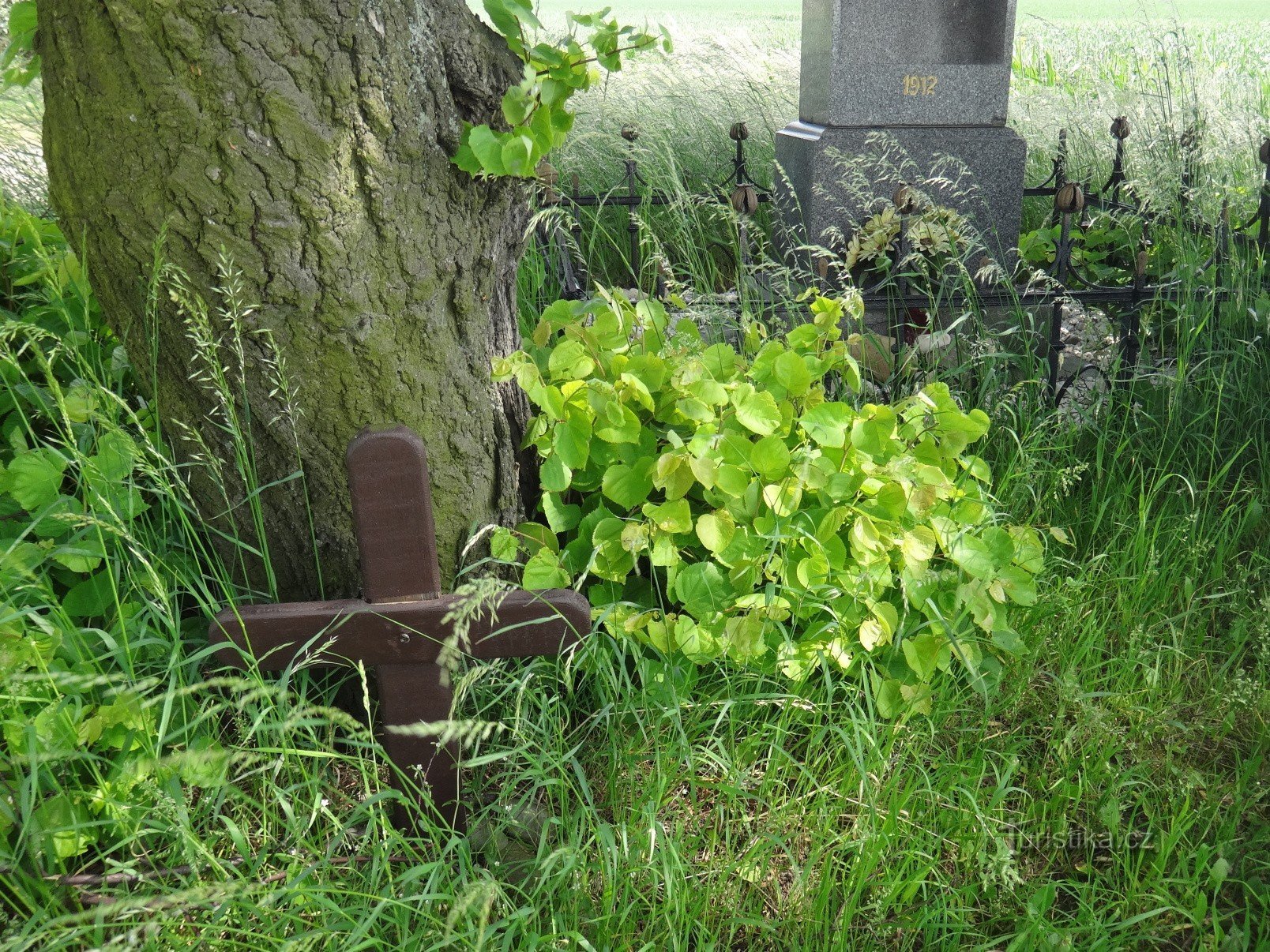 The hoof cross of one of the Red Army men