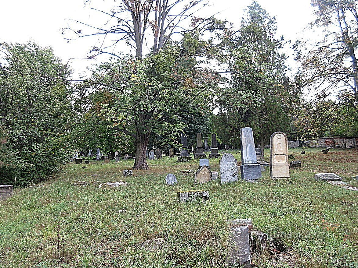 Koryčany – cemitério judeu