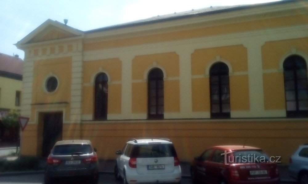 Церква євангельської церкви чеських братів у Пардубіце