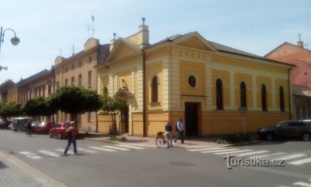 Церква євангельської церкви чеських братів у Пардубіце