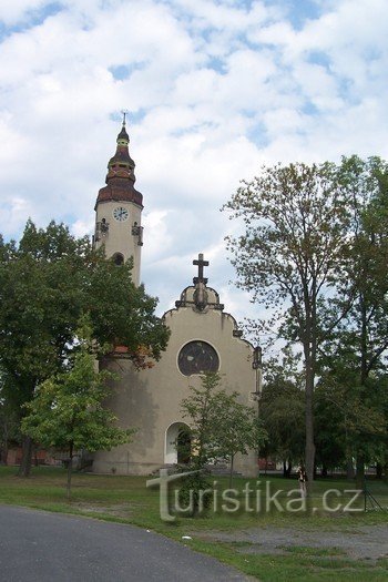 Tšekkoslovakian hussiittikirkon kirkko Duchcovissa