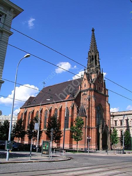 kostel Jana Amose Komenského (Červený kostel)