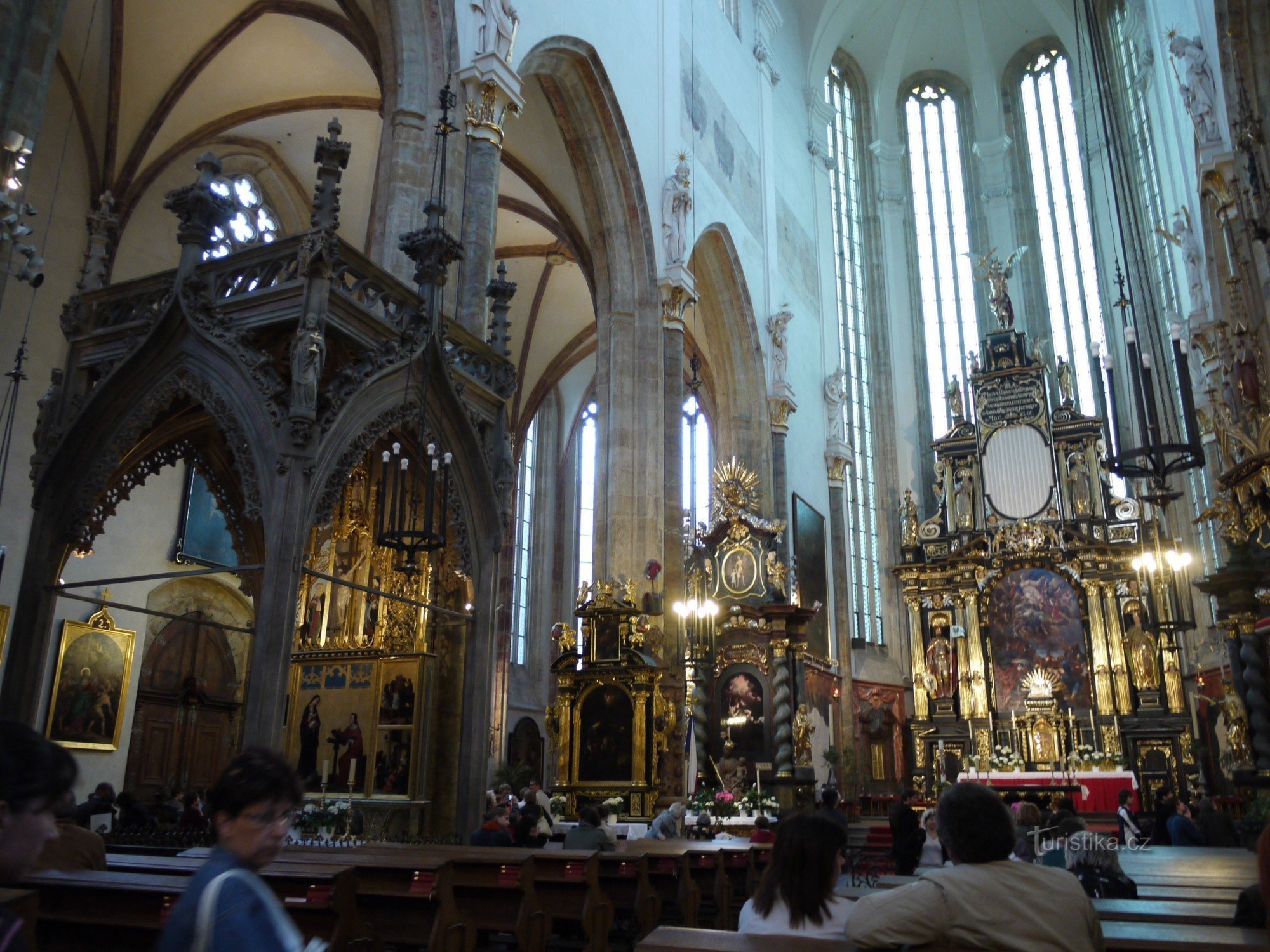 Kerk van de Moeder Gods voor Týn - interieur