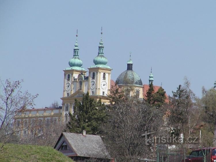 iglesia en la cima