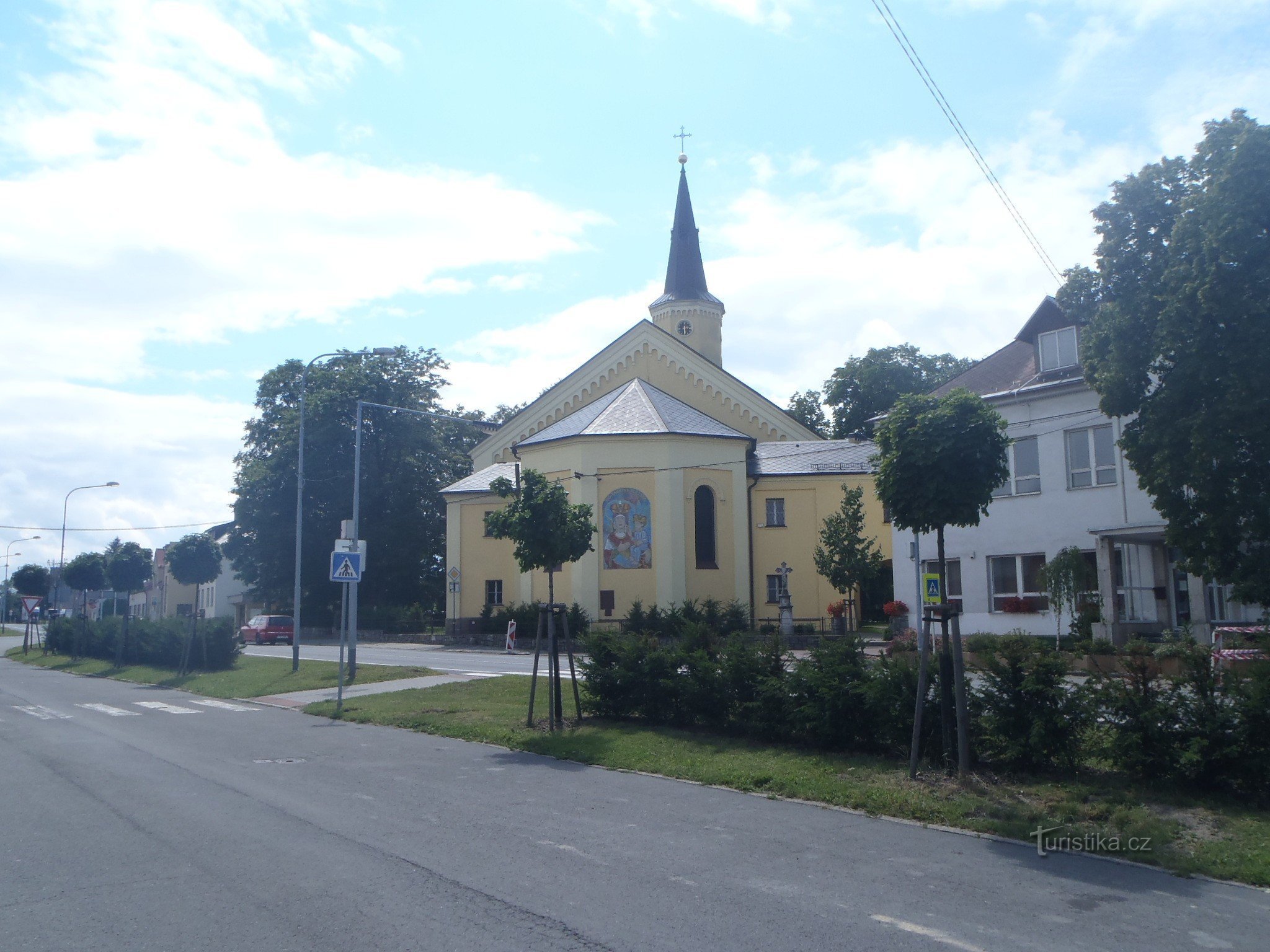 Jungfru Marias himmelsfärdskyrka 1