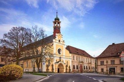 kostel Nanebevzetí Panny Marie