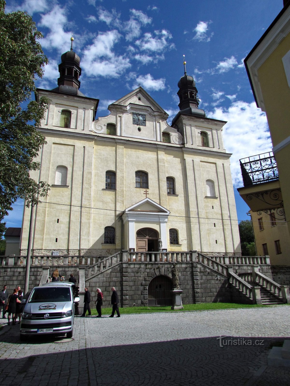 Biserica Adormirea Maicii Domnului