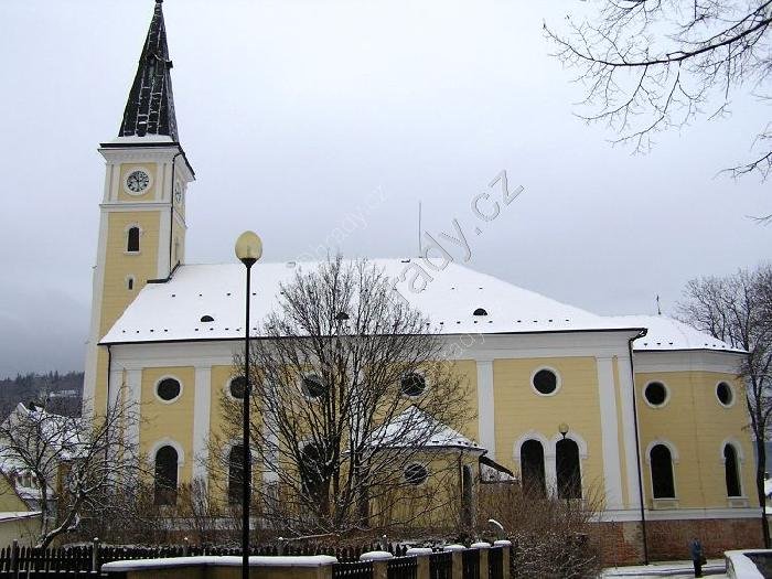 kostel Nanebevzetí Panny Marie