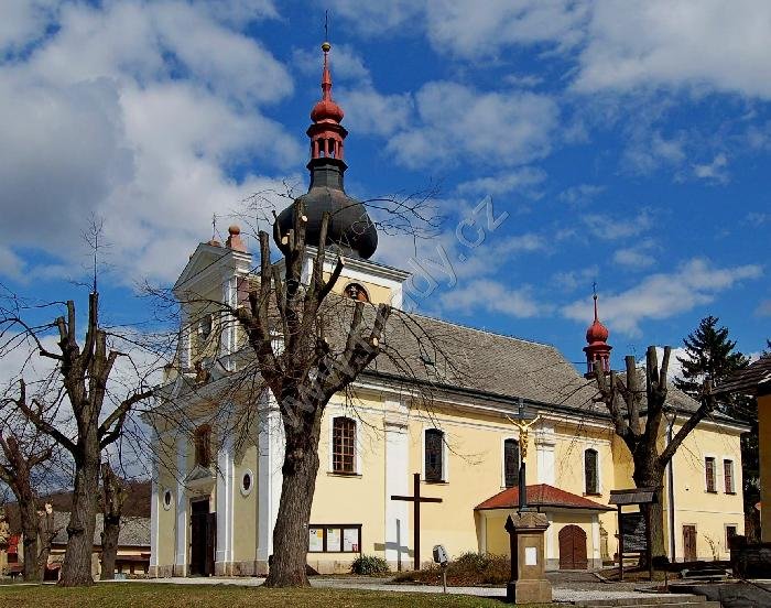 kostel Nanebevzetí Panny Marie