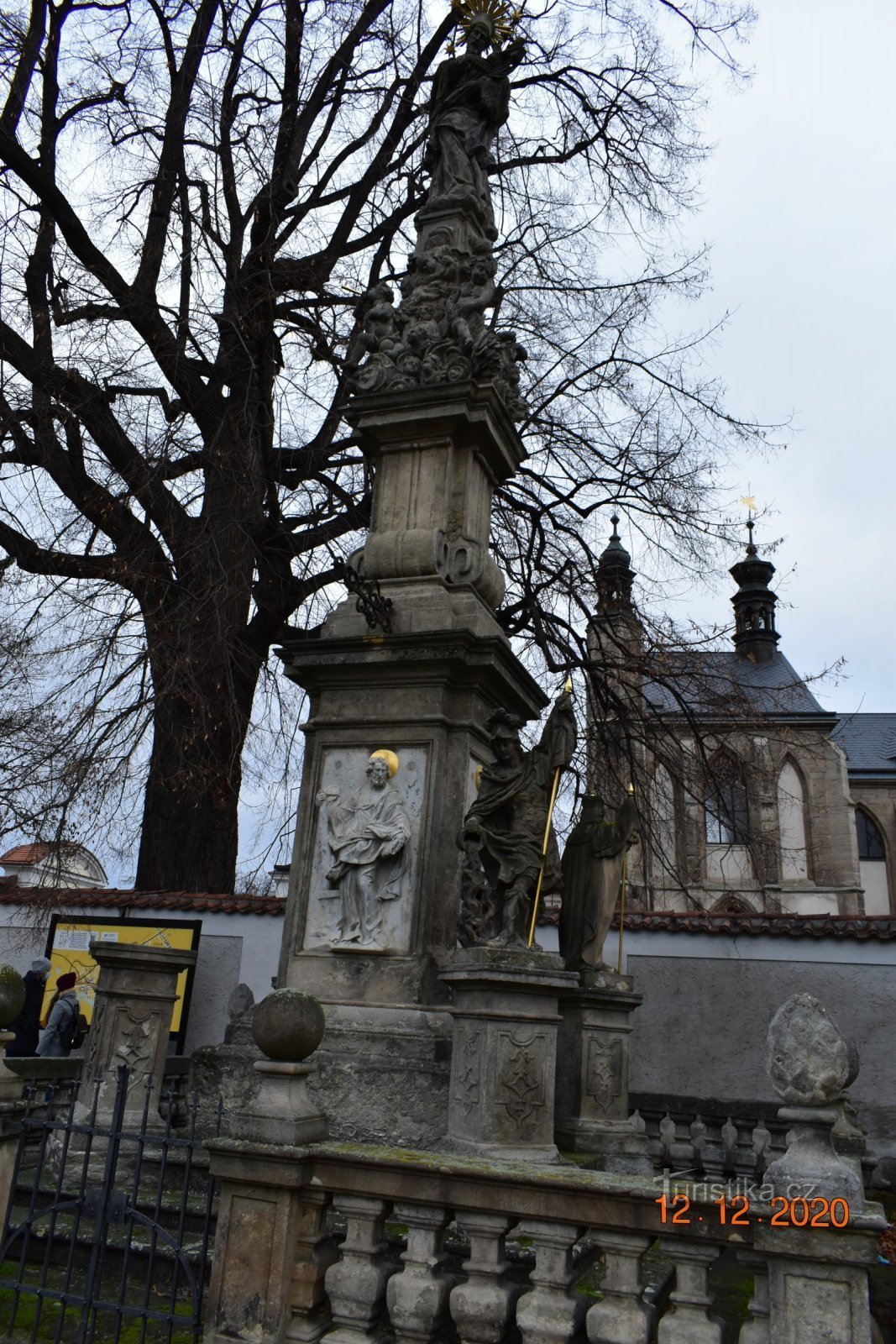 Kerk van de Hemelvaart van de Maagd Maria en Sint Johannes de Doper, Kerk van Allerheiligen en Constance, Sedlec