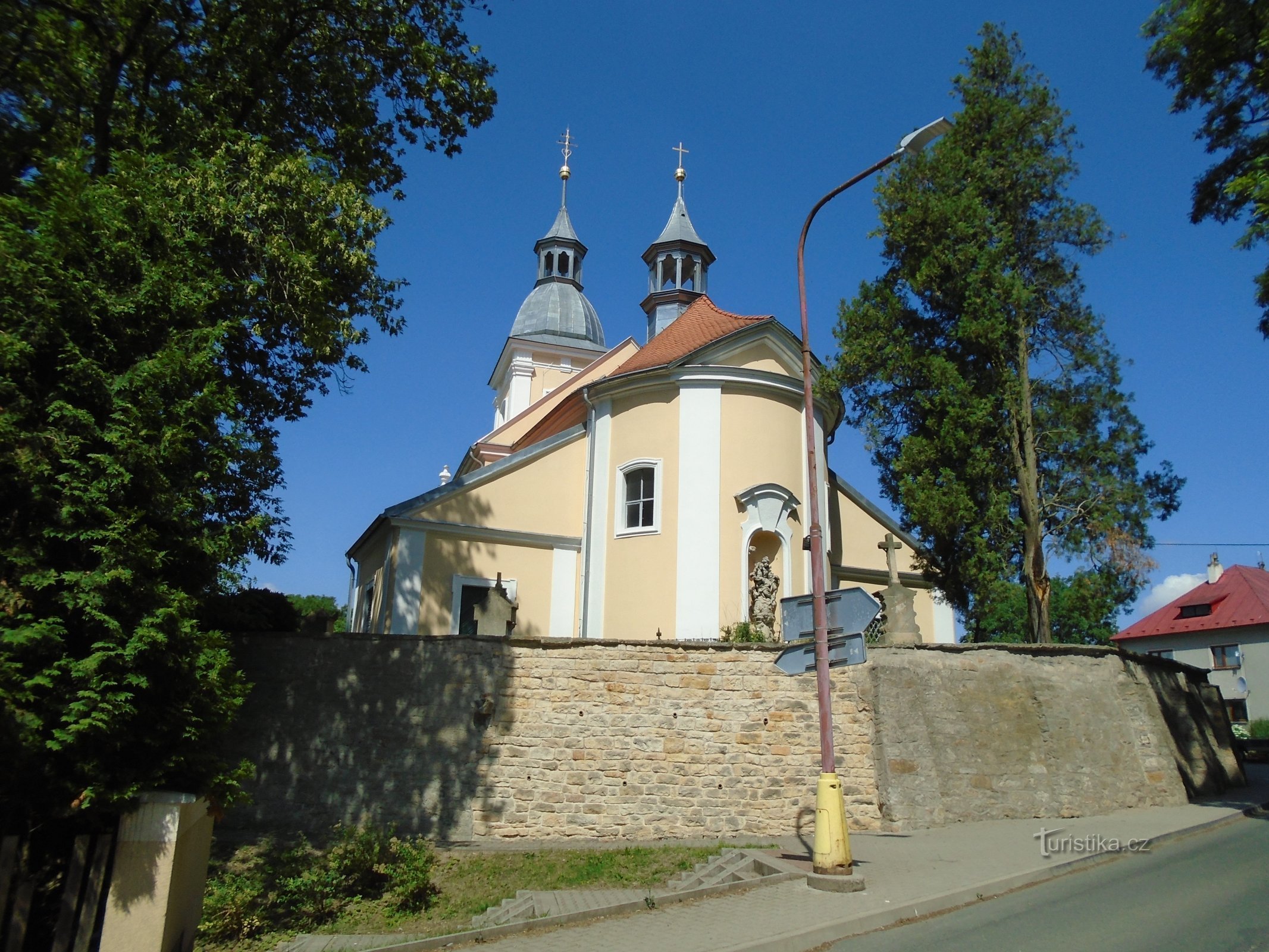 Neitsyt Marian taivaaseenastumisen kirkko (Nědelíště)