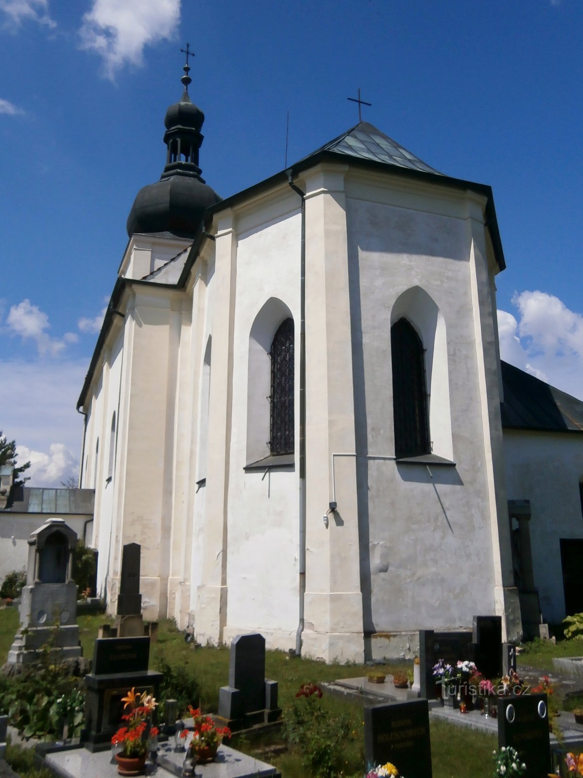 Szűz Mária Mennybemenetele templom (Osice)