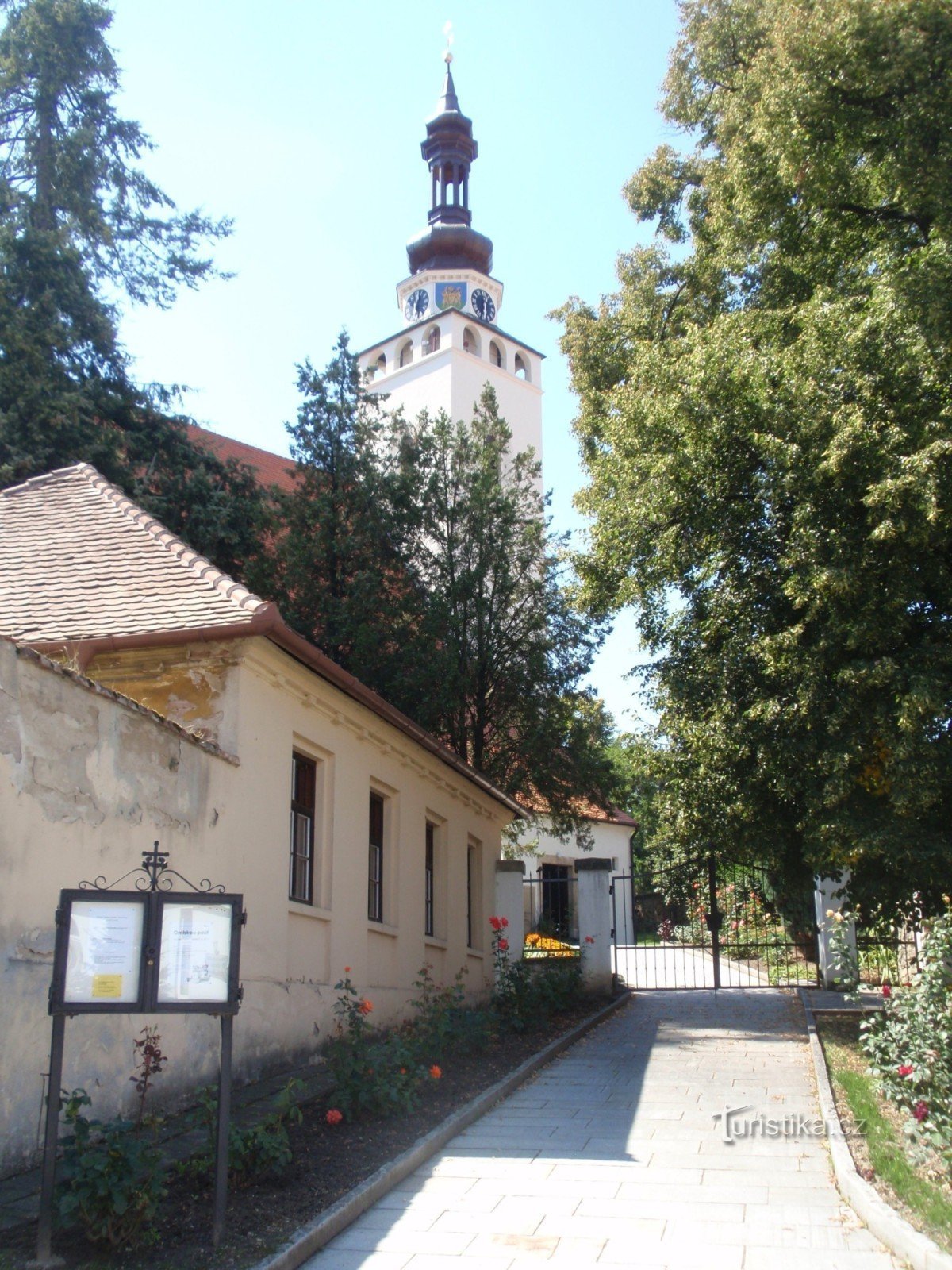 Kirche Mariä Himmelfahrt in Blučín