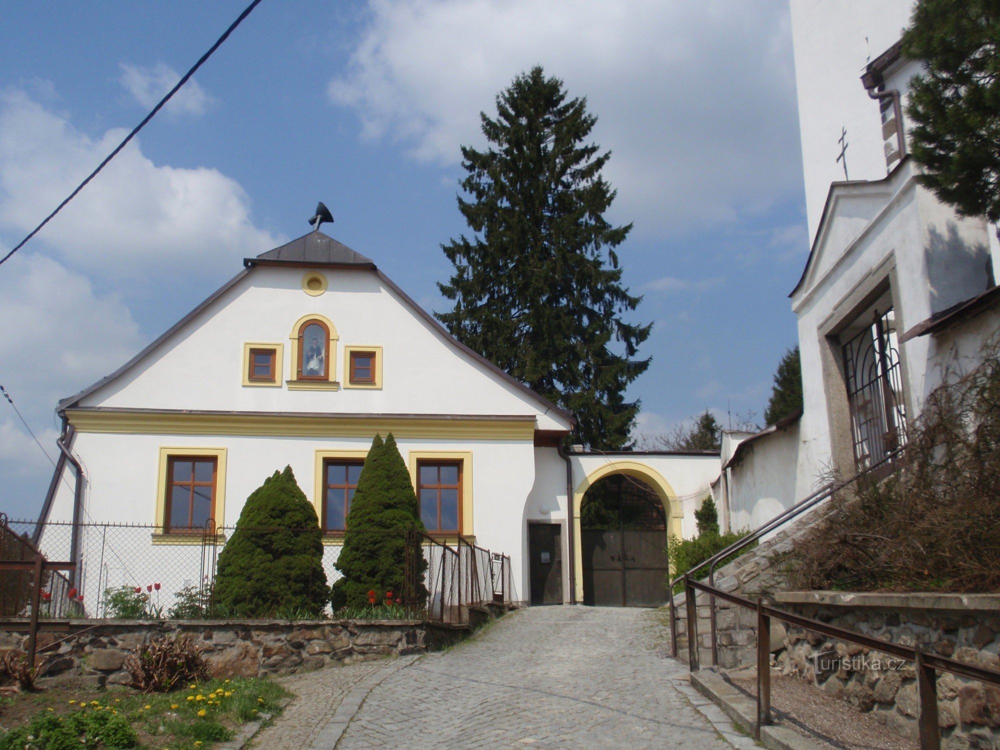 Église de l'Assomption de la Vierge Marie à Netín