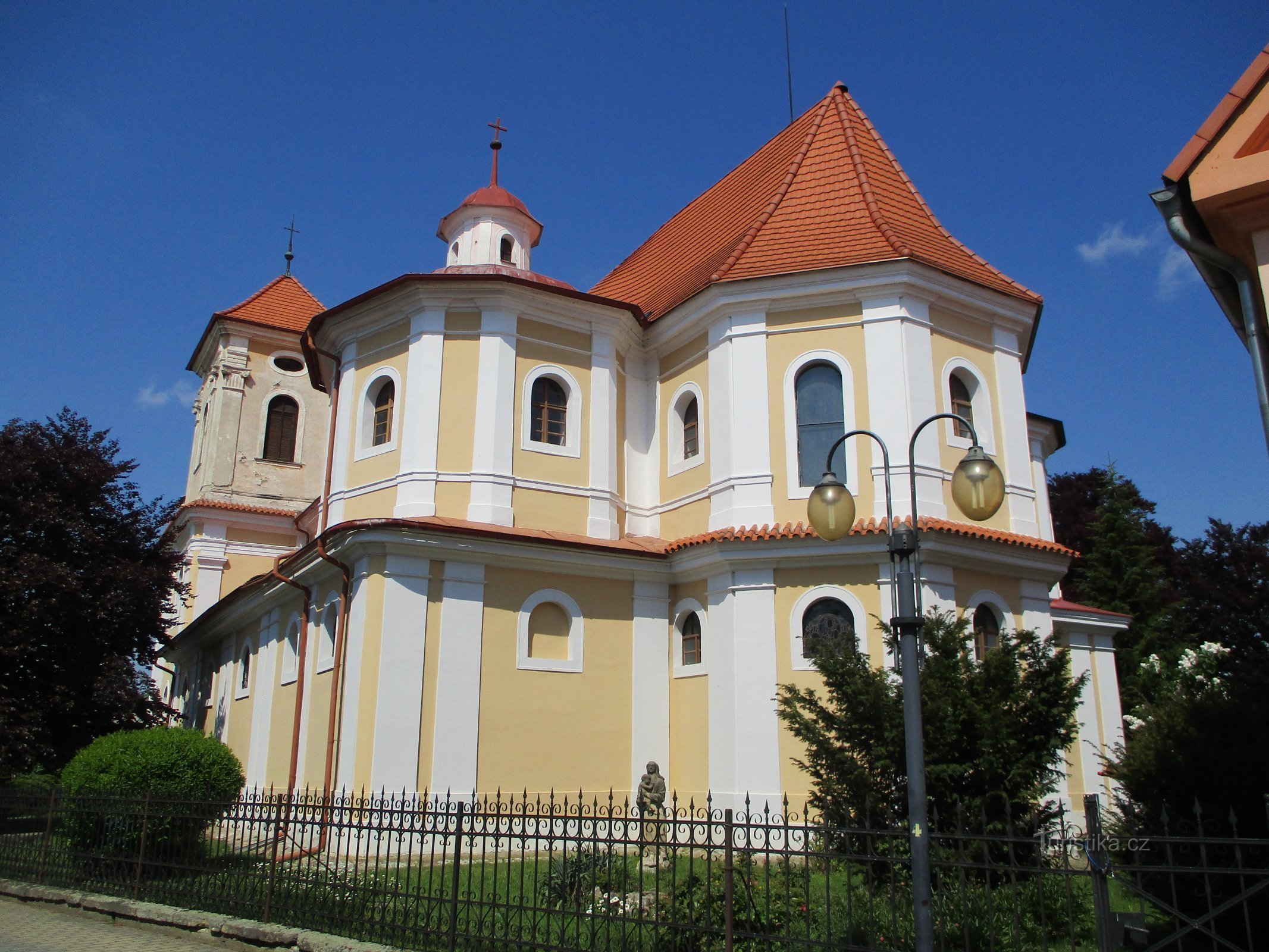 Igreja da Natividade da Virgem Maria (Dašice, 16.5.2020 de maio de XNUMX)