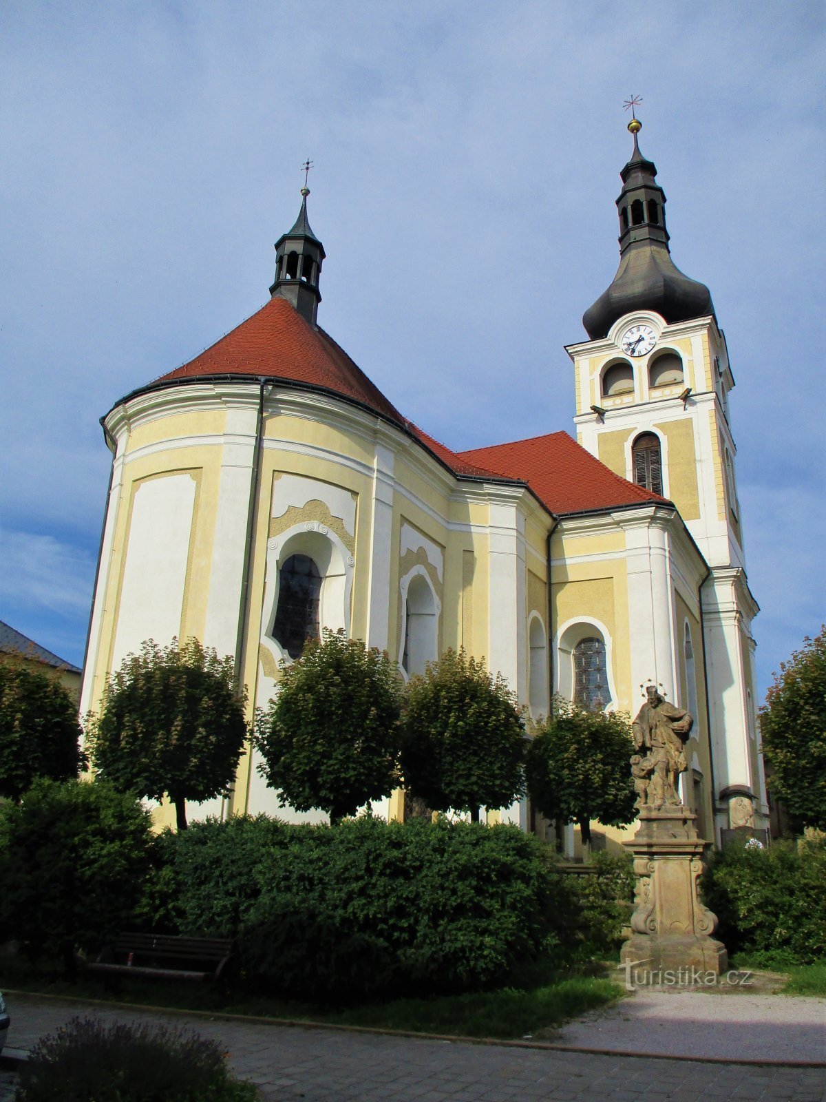 Kirche der Geburt der Jungfrau Maria (Hořice, 26.7.2020)