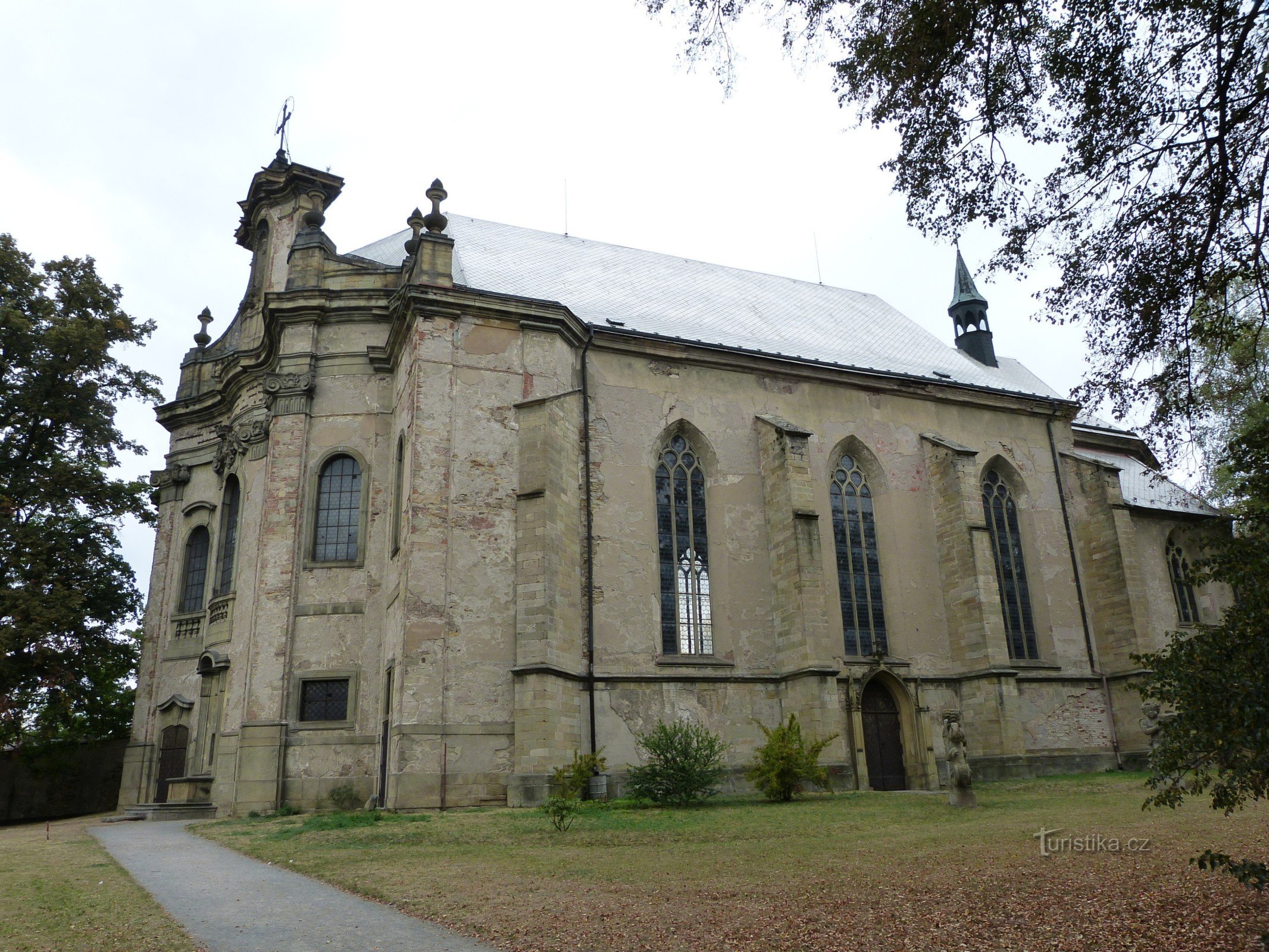 Kerk van de Heilige Drie-eenheid - Rychnov nad Kněžnou