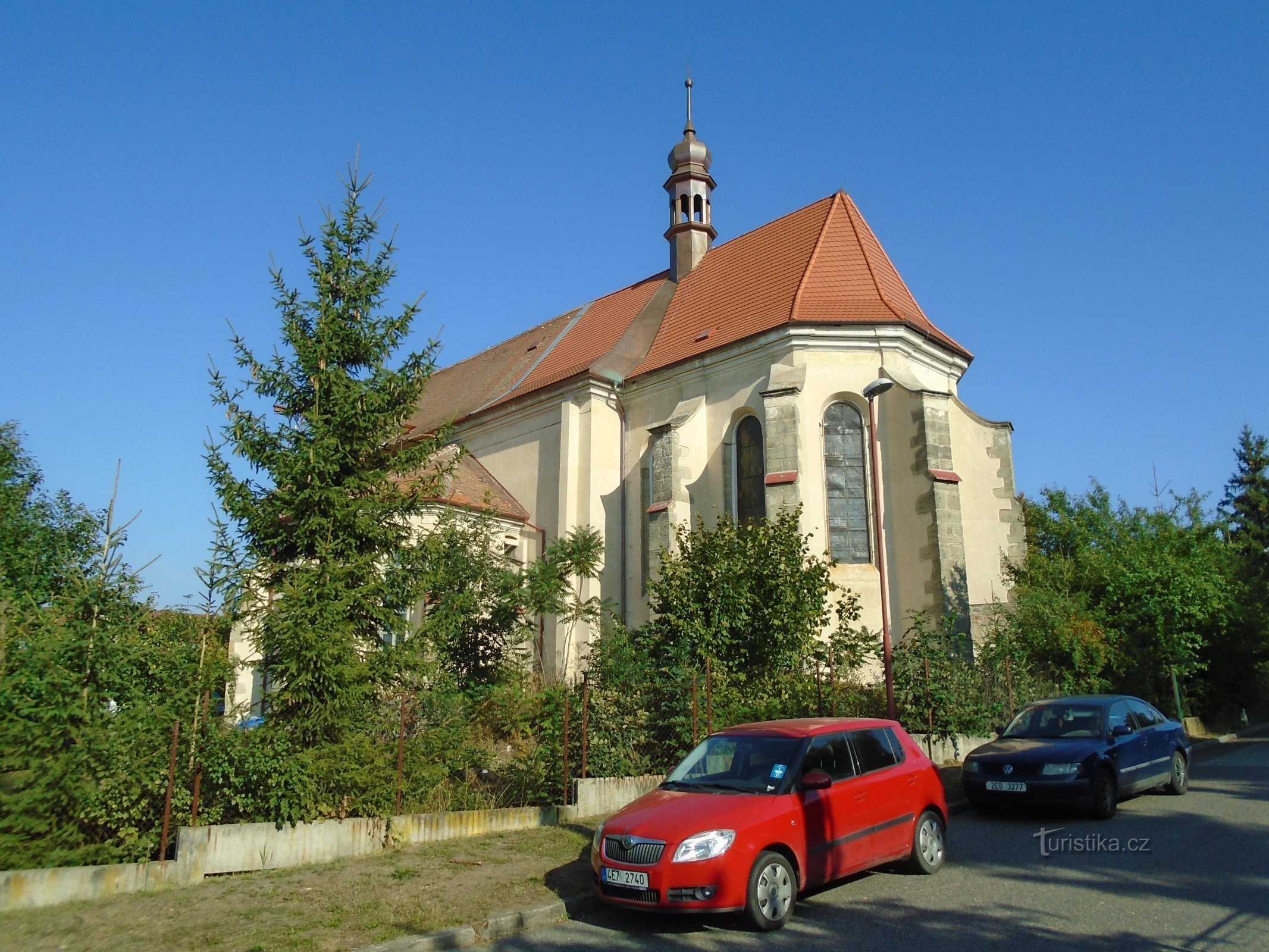 Den heliga treenighetens kyrka (Sezemice)