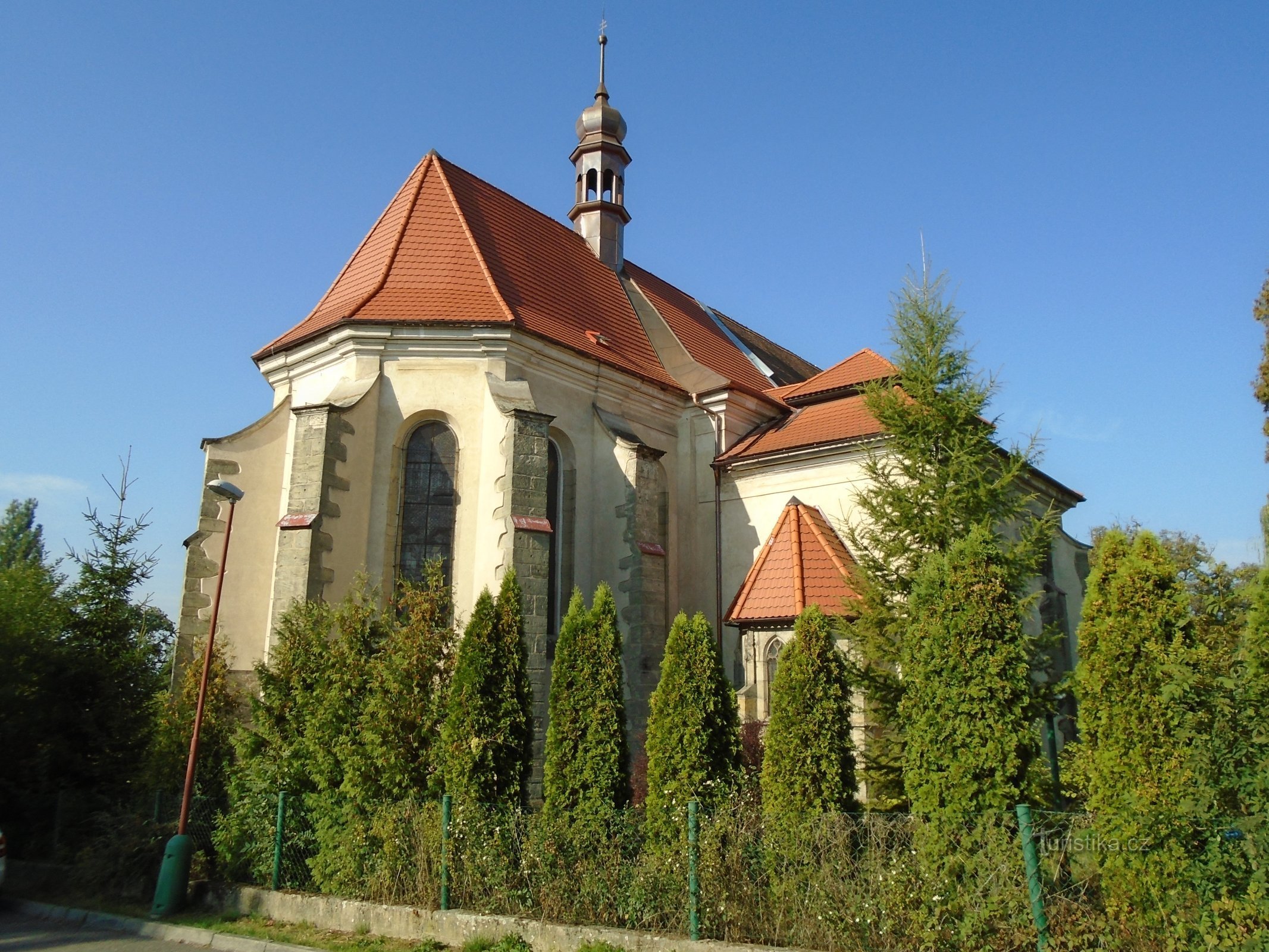 Nhà thờ Chúa Ba Ngôi (Sezemice)