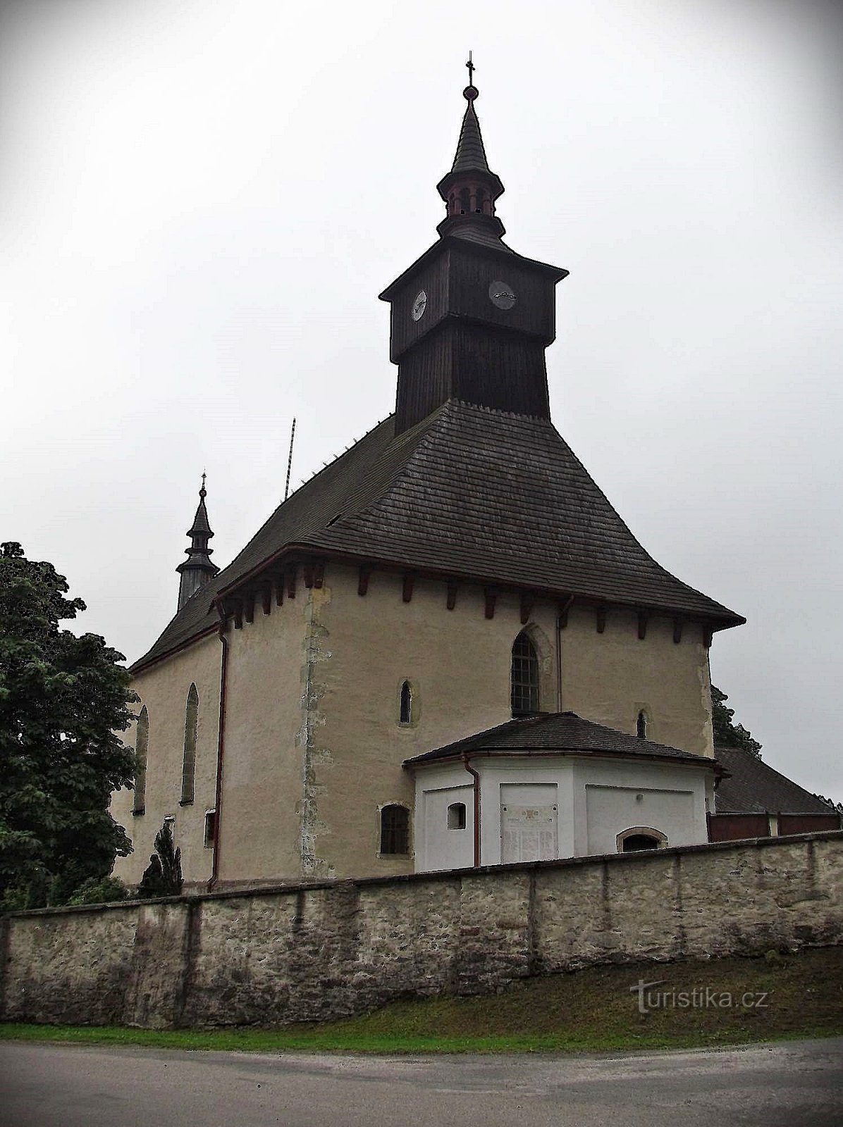 Biserica Sfânta Treime din Klášterec nad Orlicí