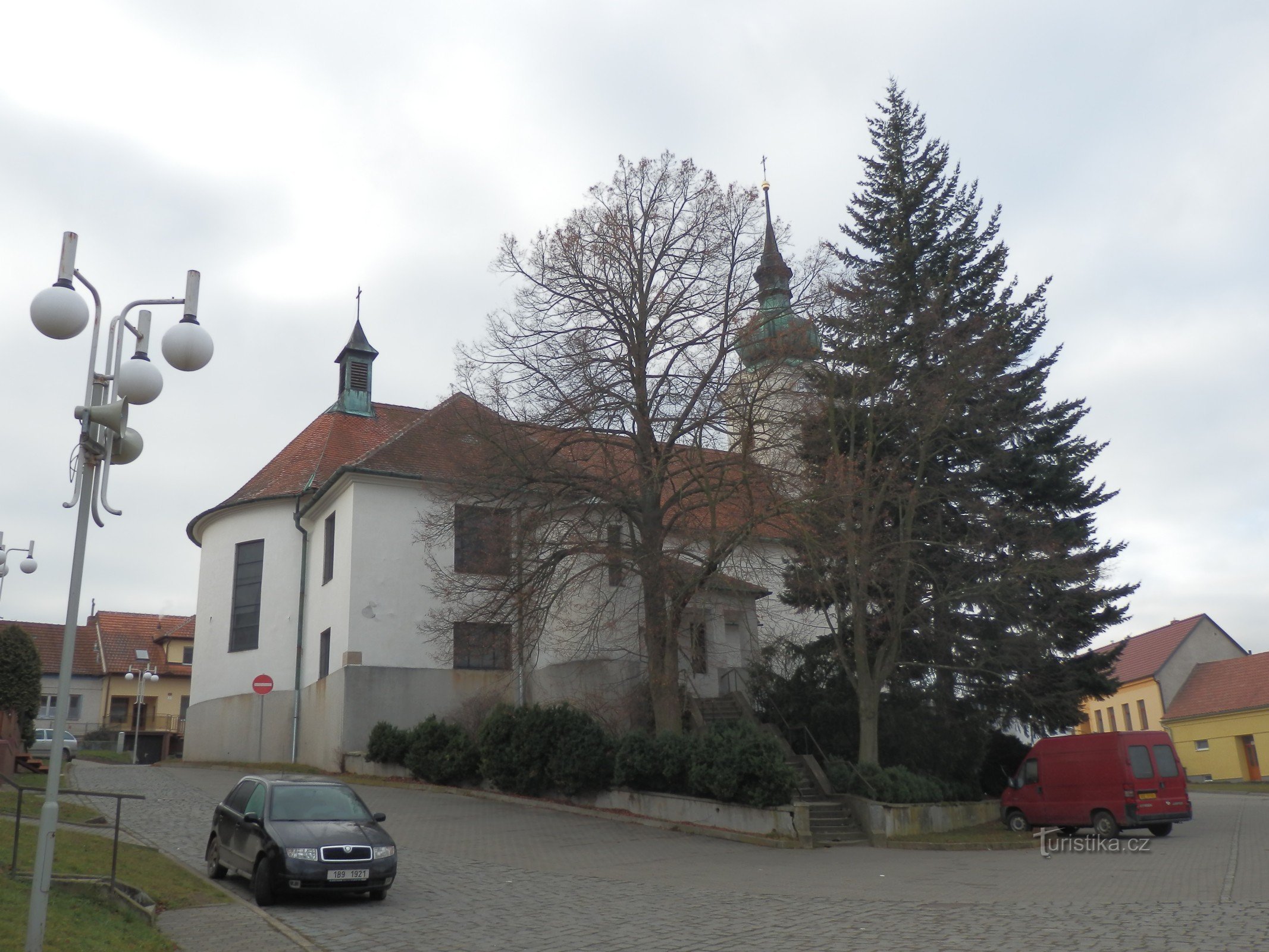 Den heliga treenighetens kyrka i Střelice