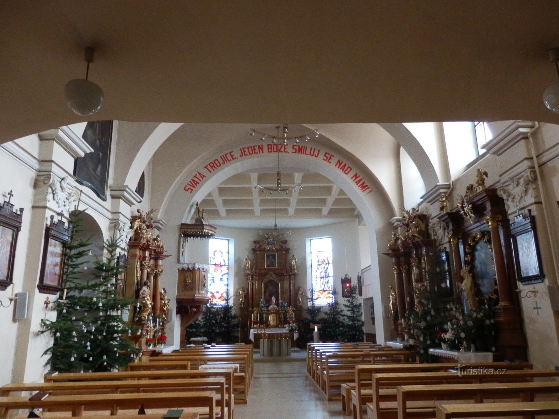 Den Hellige Treenigheds Kirke i Střelice