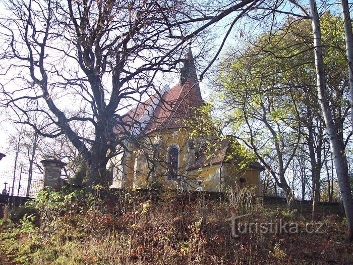 Biserica din Tasnovic