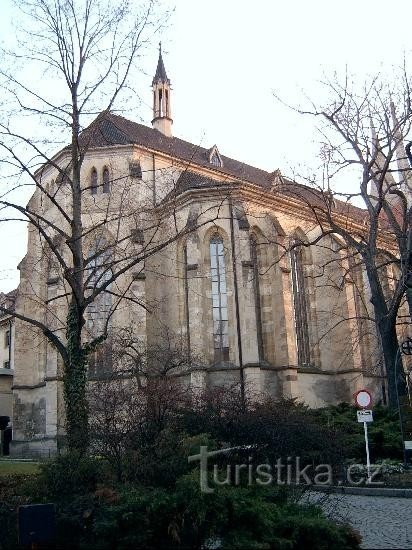 Église de la Vierge Marie : Le monastère avec le temple de Sainte Marie et les patrons slaves a été fondé par