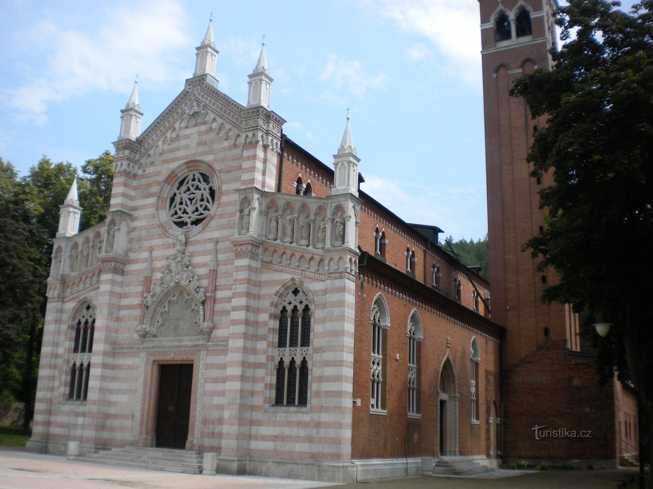 Chiesa di Nostra Signora a Dubai