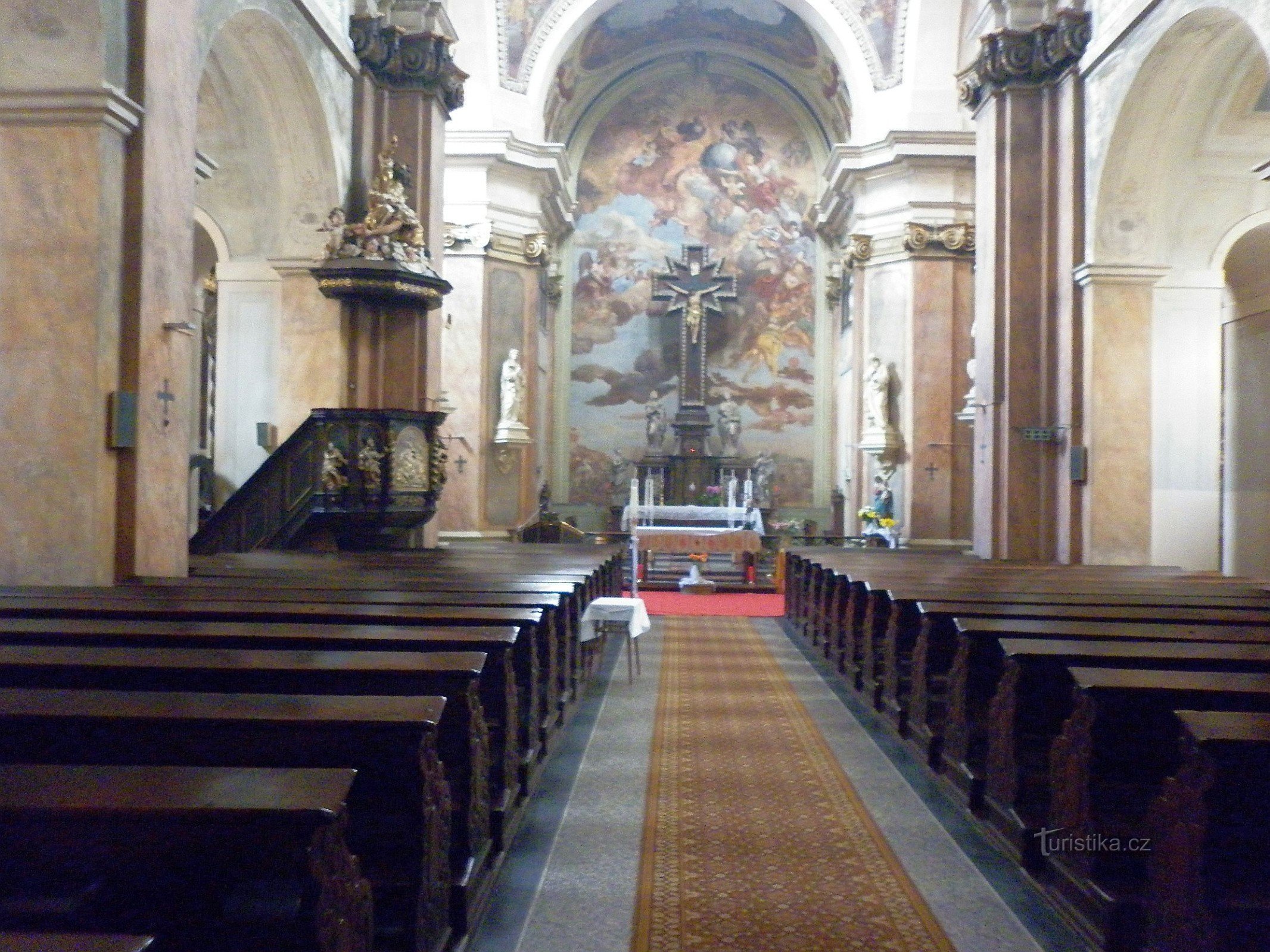 Iglesia de la Exaltación de St. Crisis