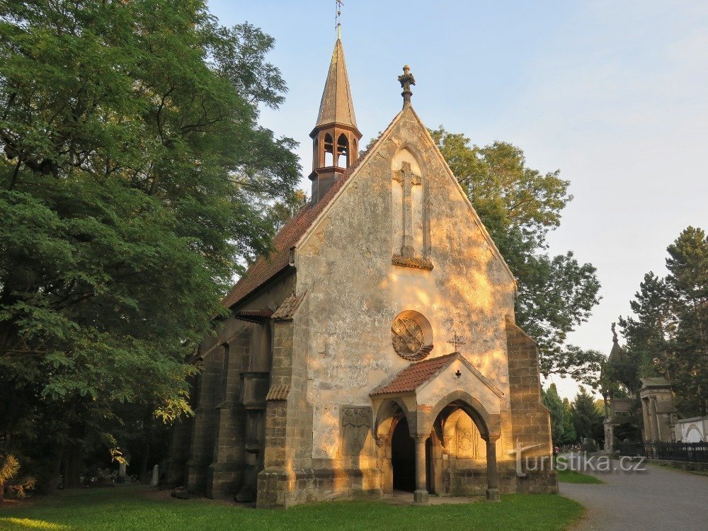 Iglesia de la Ascensión de St. Crisis