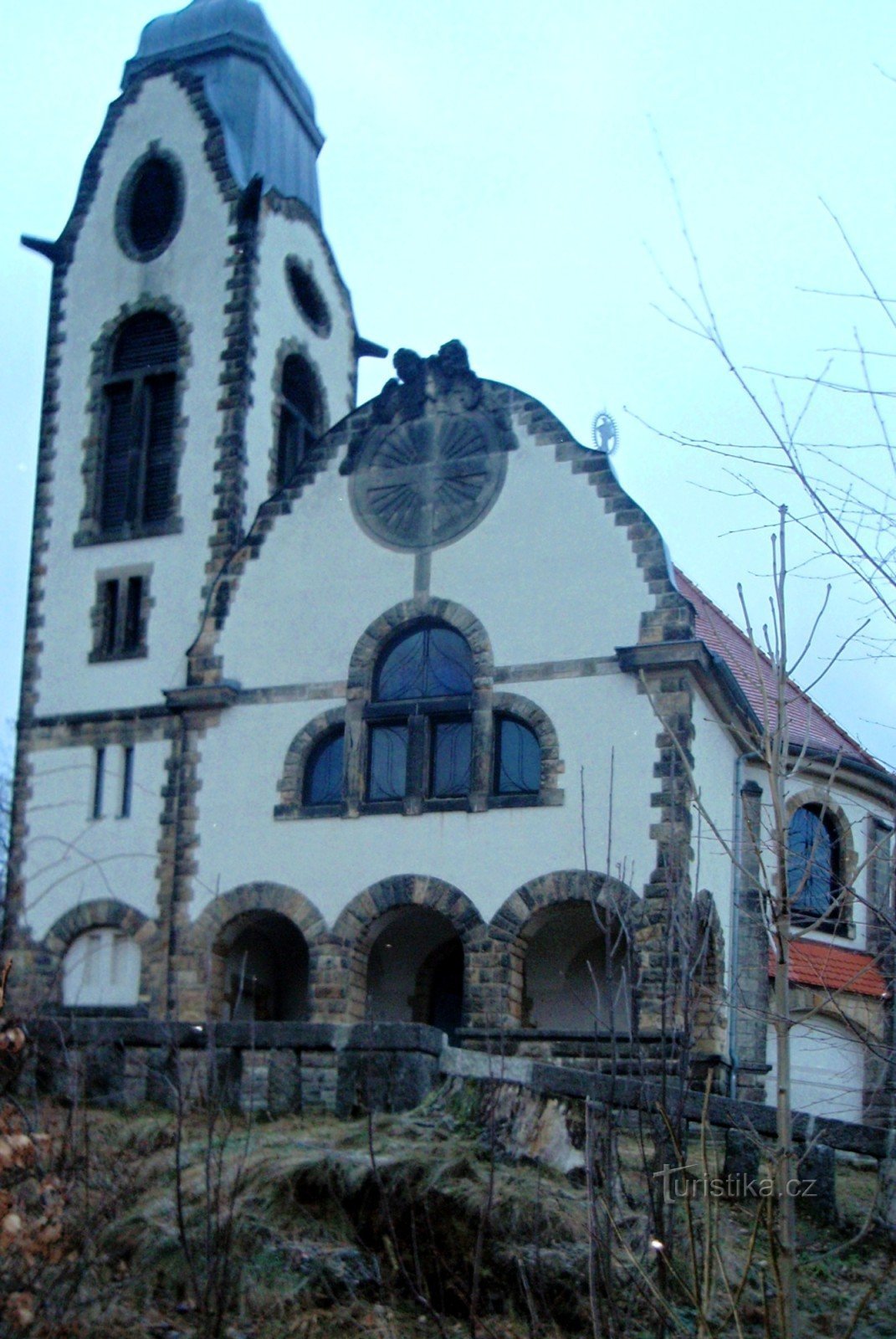 Kyrka - norra sidan