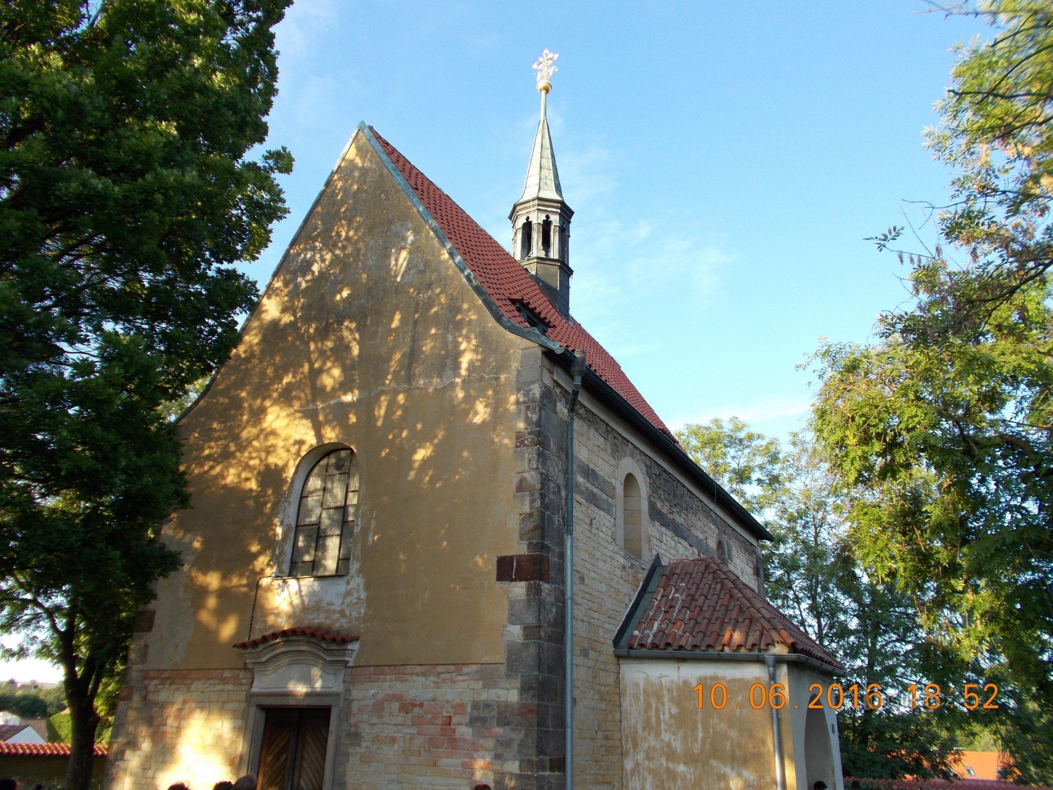 templom Szent Keresztelő János Dolní Chabryben