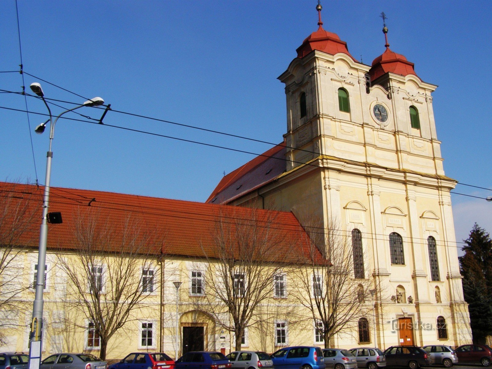 Церква св. Анни в Кукленях