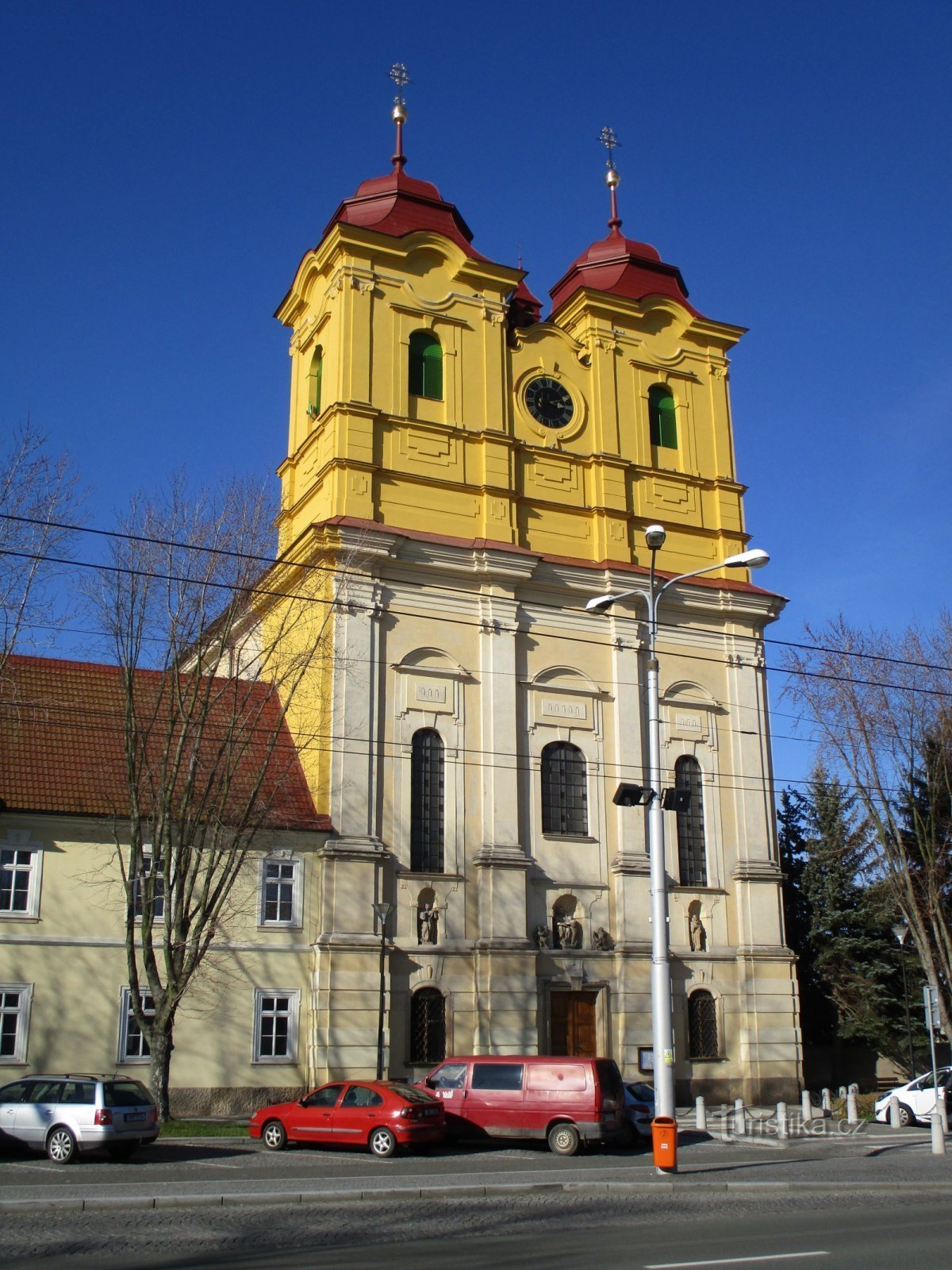 Kerk van St. Anne in Kukleny (Hradec Králové, 15.3.2020/XNUMX/XNUMX)